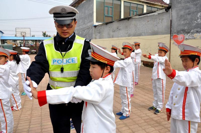 莘亭街道优化交通环境，提升居民出行体验最新报道